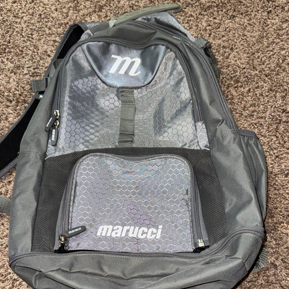 Marucci Gray Hex-Pattern Backpack